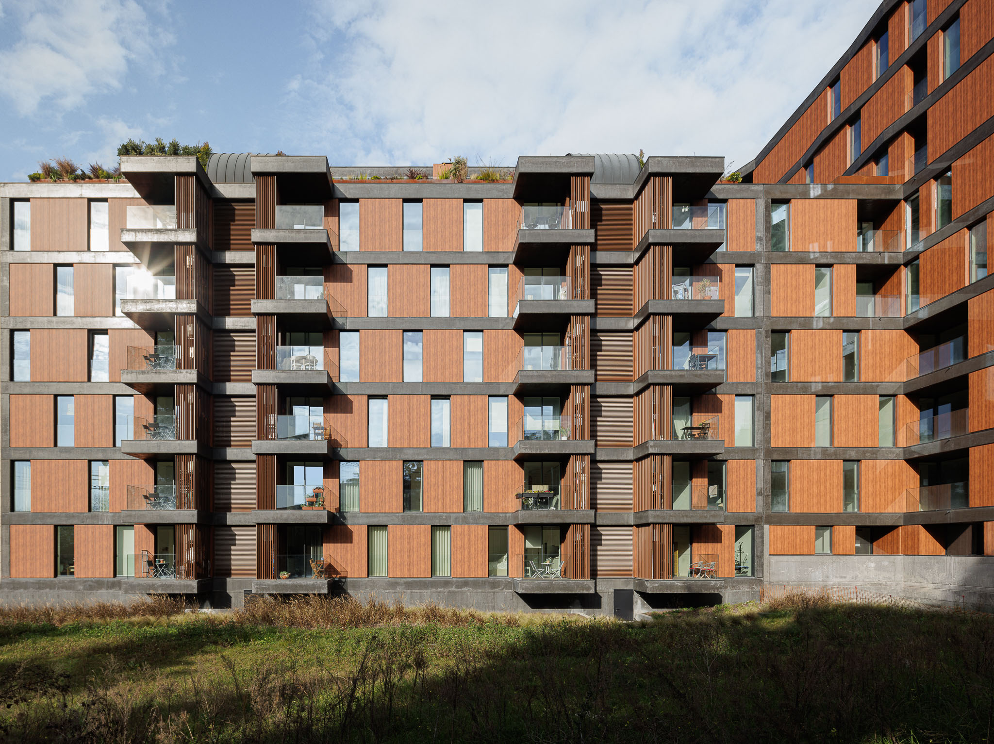 Edificio Puro Homes em Aveiro com Arquitectura Mario Alves Arqui